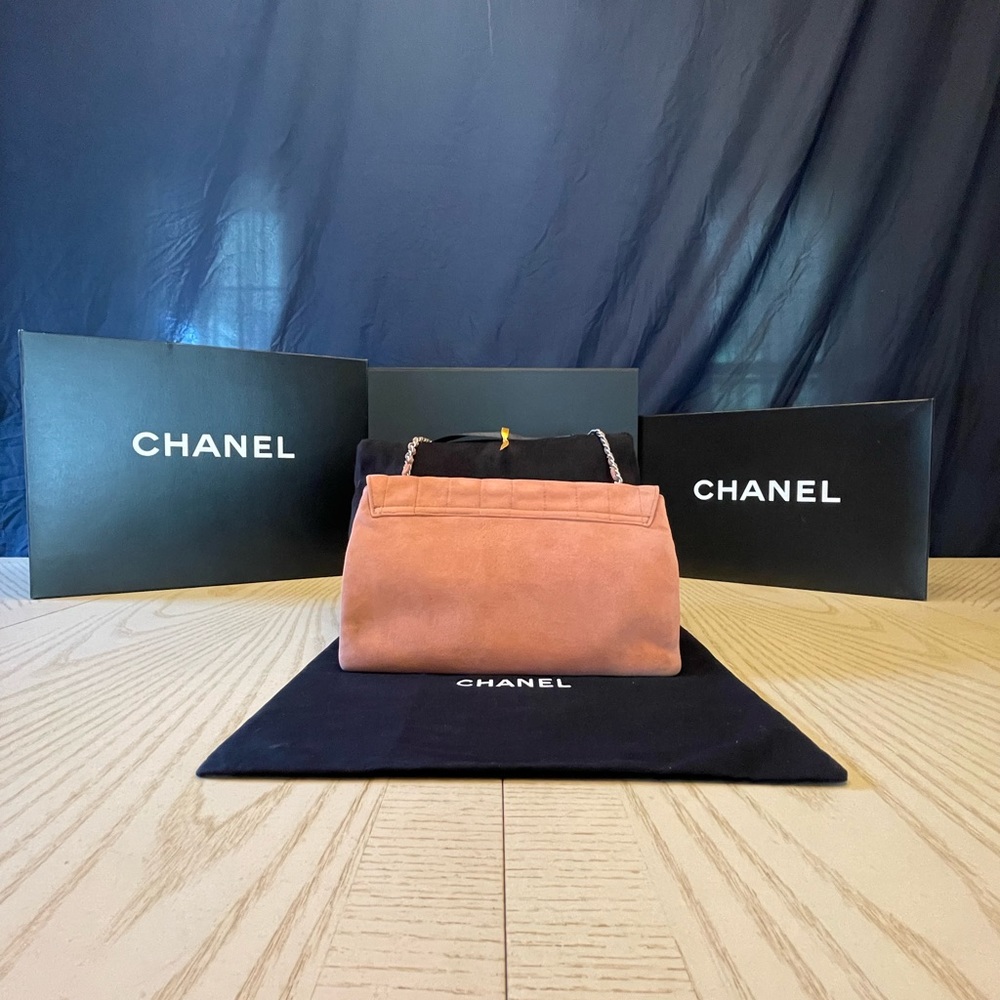 Authentic Chanel Handbag - Picture 10 of 10